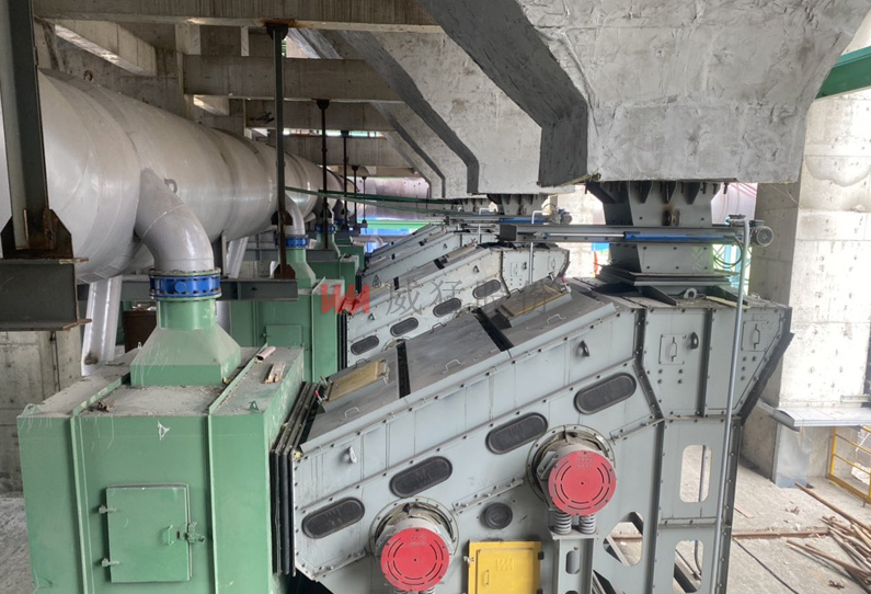 ���ɹ�ĳ�ֳ���Ƶɸʹ���ֳ�